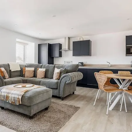 Modern 1 Bed, Close To Beach And Highstreet Bournemouth Exterior photo